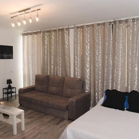 Estudio En Plaza Vara Del Rey Madrid Ngoại thất bức ảnh