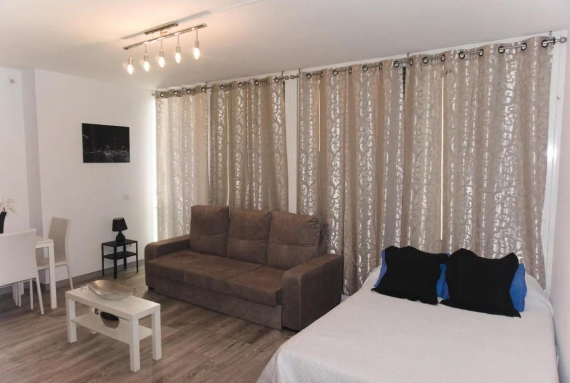 Estudio En Plaza Vara Del Rey Madrid Ngoại thất bức ảnh